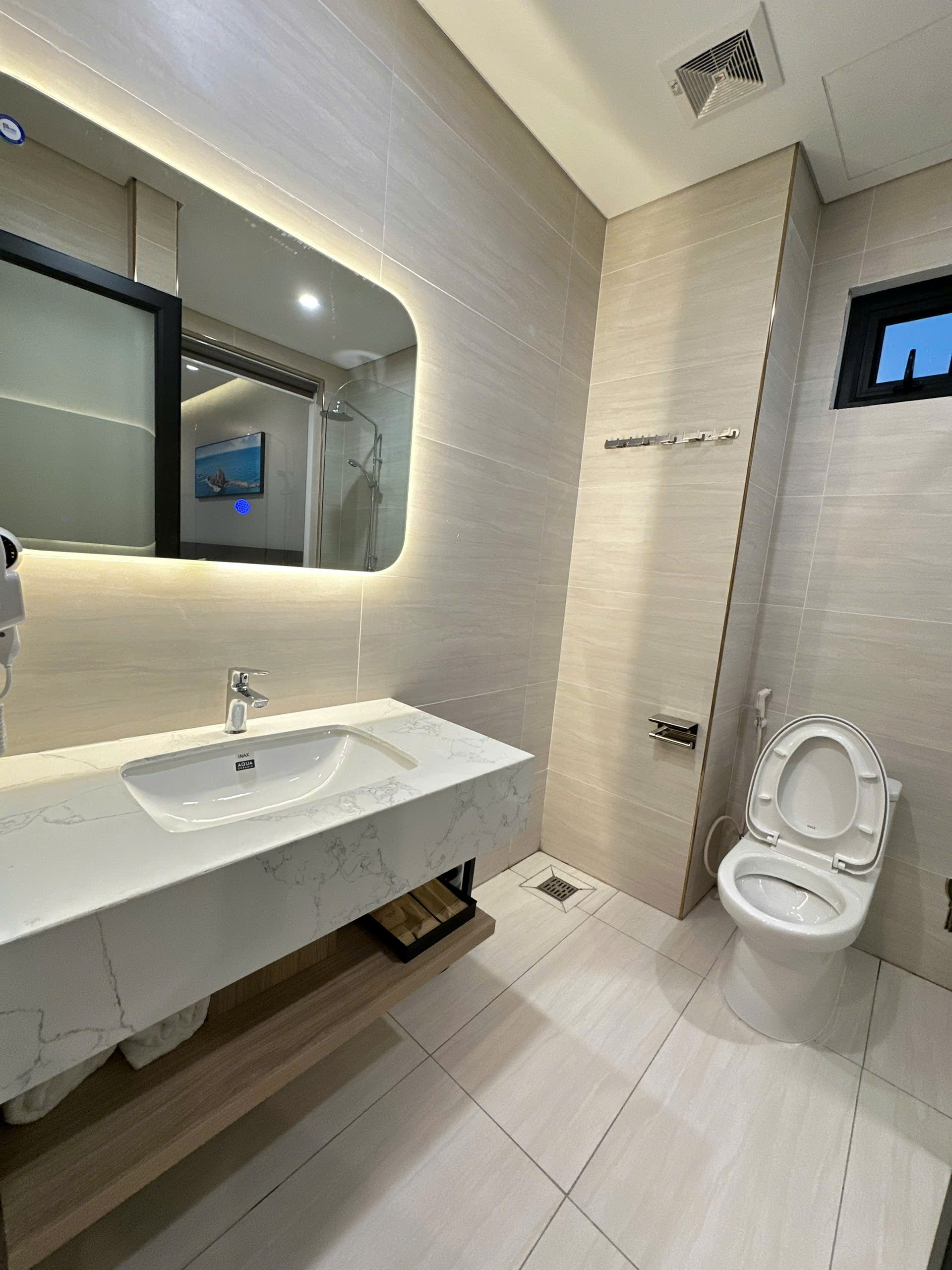 Room Image 1